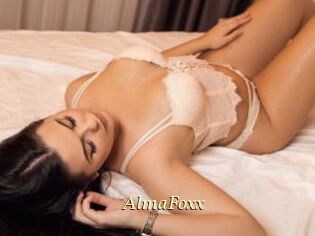 AlmaFoxx