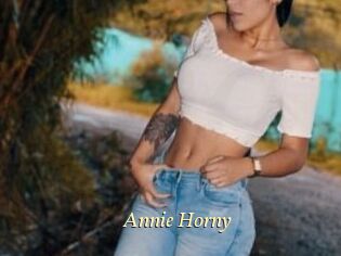Annie_Horny