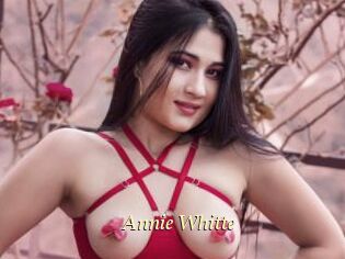Annie_Whitte