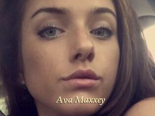 Ava_Maxxey
