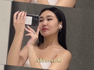 Akiramieko