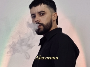 Alexneonn