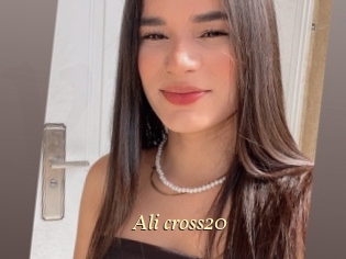 Ali_cross20