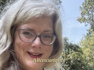 Alicescuriosity