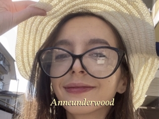 anneunderwood Vidéo porno gratuite