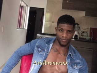 Arielbronwxxx