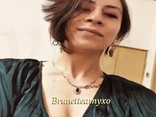 Brunetteamyxo
