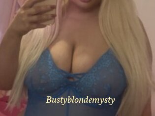 Bustyblondemysty