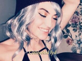 collegekid_lyd Vidéo porno gratuite