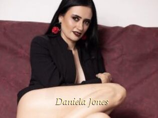 Daniela_Jones