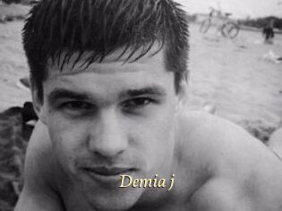 Demia_j