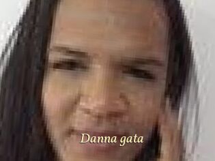 Danna_gata