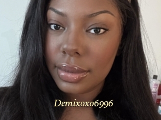 Demixoxo6996
