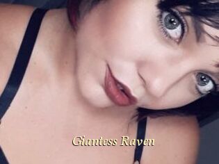 Giantess_Raven