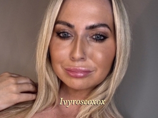 Ivyroseoxox