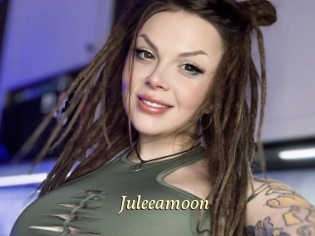 Juleeamoon