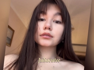 Juliacutee