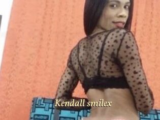 Kendall_smilex