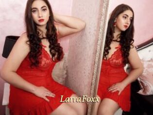 LarraFoxx