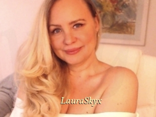 LauraSkyx