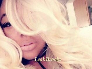 Leah_Brooks