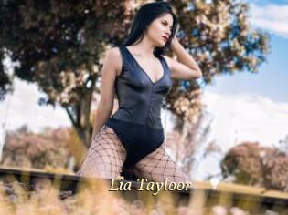 Lia_Tayloor