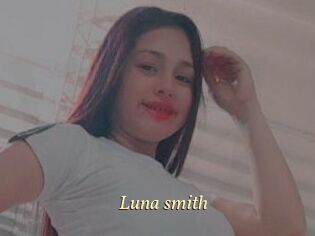 Luna_smith