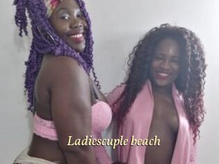 Ladiescuple_beach