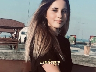 Lindseyy