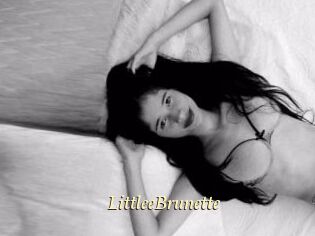 LittleeBrunette
