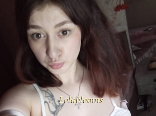 Lolablooms