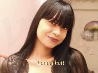 Lunna_hott