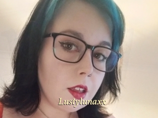 Lustylunaxx