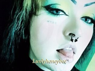 Luvlyhoneybee
