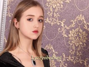 lyzzyobedient Vidéo porno gratuite