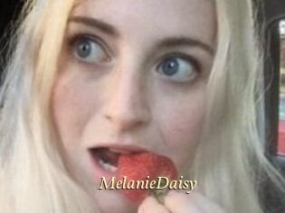 Melanie_Daisy