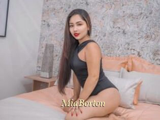 MiaBorton
