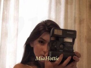 MiaHottie