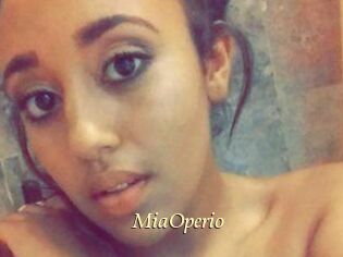 Mia_Operio
