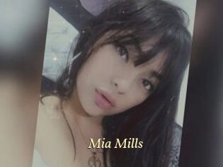 Mia_Mills