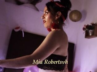 Mia_Robertsvh