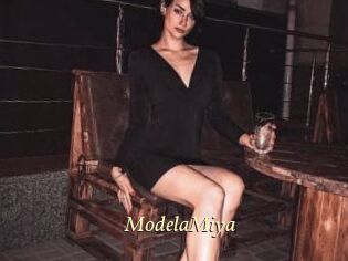 ModelaMiya
