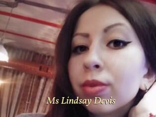 Ms_Lindsay_Devis