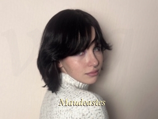 Maudeastes