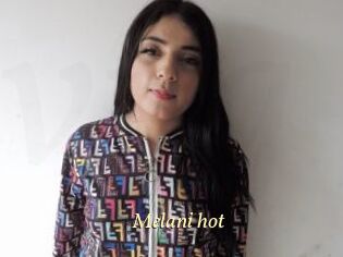 Melani_hot