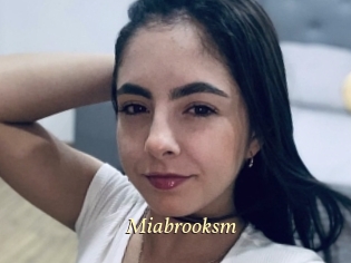 Miabrooksm