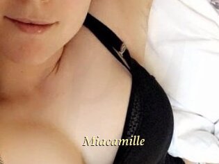 miacamille Vidéo porno gratuite