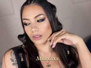 Miacoxxx