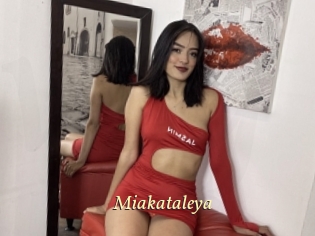 miakataleya Vidéo porno gratuite