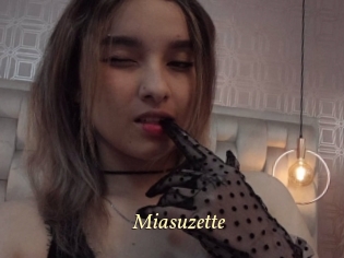 Miasuzette